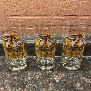 Set of 3 Holly Hobbie glasses from 1969